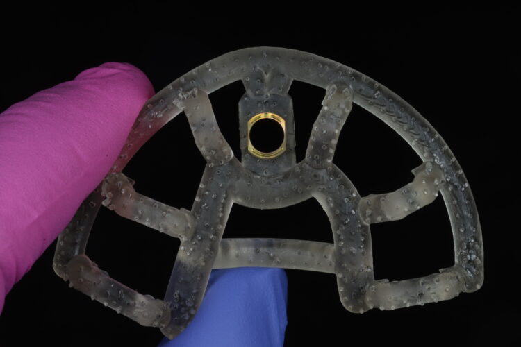 Figure 4: SMOP guide featuring 3.8mm implant sleeve included